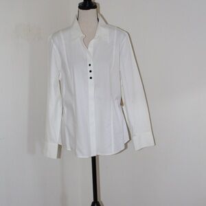 Coldwater Creek, No Iron Three black Button shirt others buttons are no show